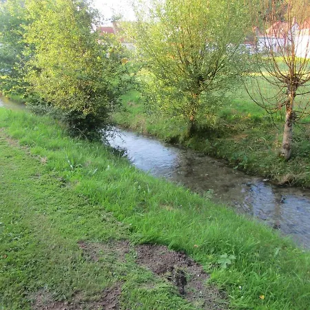 Chez Flo De Holiday home Toeufles